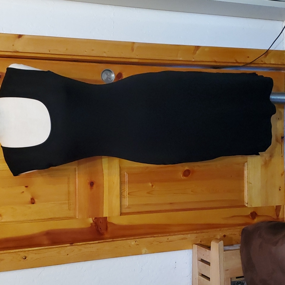 Versatile & Classy Mid Length Tank Black Dress in XS (Country Road)